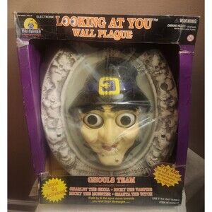 Vintage Hallowland Halloween Looking at You Wall Plaque Talking Witch Sensor